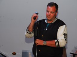 Künstler helfen Kinder - Mit Musik zur Menschlichkeit